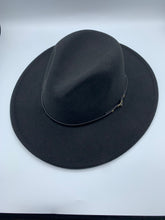 Load image into Gallery viewer, Red/Multi Color Bottom Hats