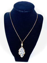 Load image into Gallery viewer, Animal Print Leaf Pendant Necklace
